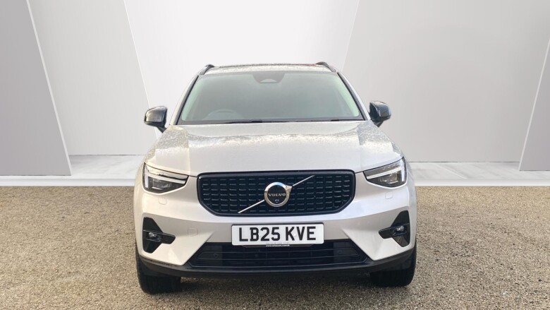 Volvo XC40 2.0 B3P Ultra Dark 5dr Auto Petrol Estate